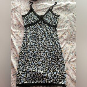 Divided By H&M Floral Dress with lace details